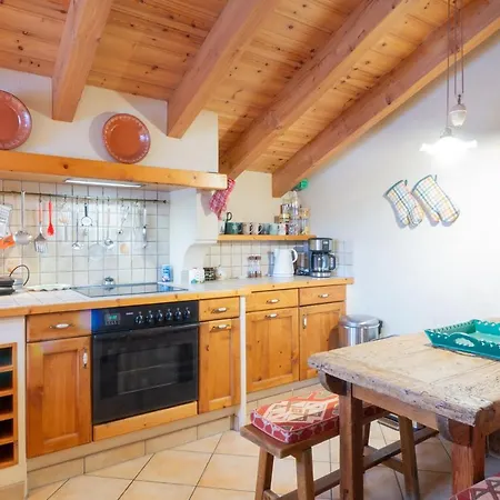 La Ruinette-charming 3-bed Chalet, Stunning View